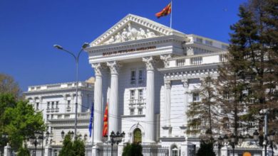 Photo of Qeveria sërish hyn në borxh, merr 260 milionë euro kredi për të mbuluar zbratësirat buxhetore