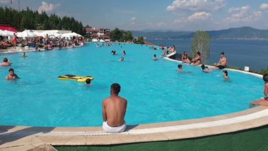 Photo of A e ndihmuan vauçerat turizmin vendor? Hotelierët: 70% të mysafirëve i kemi me kartela turistike
