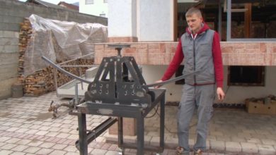 Photo of Vetëm 15 vjeç, njihuni me mjeshtrin nga Tetova që prodhon makina nga kombinimi i mbetjeve (VIDEO)