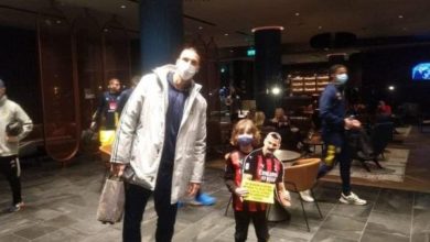 Photo of Vetëm ky djalosh arriti të bënte foto me Ibrahimovic dje