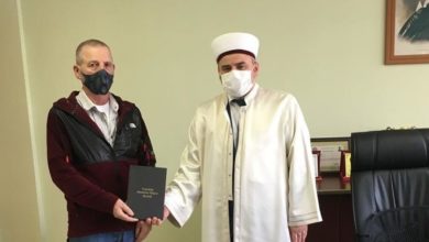 Photo of Turqi, shtetasi gjerman në Bursa ndikohet nga muaji i Ramazanit dhe pranon Islamin