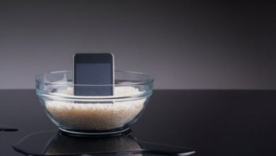 Photo of Harrojeni futjen në oriz: Nëse telefoni juaj është lagur dhe nuk do të ndizet – ja se çfarë duhet të bëni!
