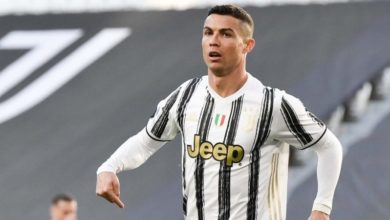 Photo of Ronaldo në qendër të kritikave, portugezi kërkon largimin nga United