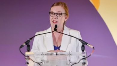 Photo of Krijuesja e vaksinës së AstraZeneca: Coronavirusi do të kthehet në një ftohje të zakonshme