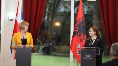 Photo of Xhaçka pret ministren britanike për Evropën, Wendy Morton/ Ministrja: Dimension i ri i marrëdhënieve ekonomike, politike e kulturore