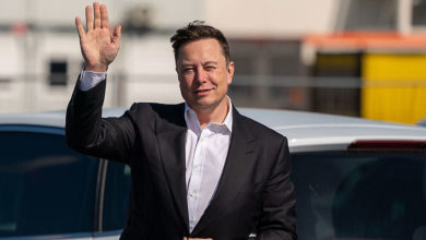 Photo of Elon Musk, ka shitur rreth pesë miliardë dollar aksione