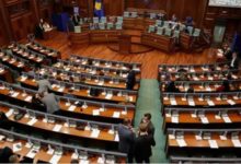 Photo of Mediat ndërkombëtare raportojnë për rezolutën e miratuar në Kosovë