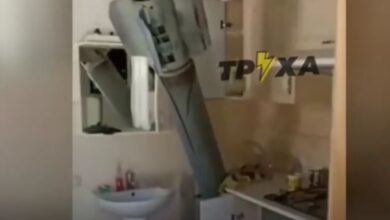Photo of VIDEO/ Ukrainasi gjen predhën ruse brenda në shtëpi, nuk shpërtheu
