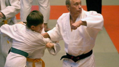 Photo of Federata Botërore e Taekwondo ia heq rripin e zi Putinit
