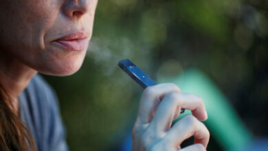 Photo of FDA ndalon cigaret elektronike: Po shkatërrojnë jetën e qytetarëve, sidomos të rinjtë