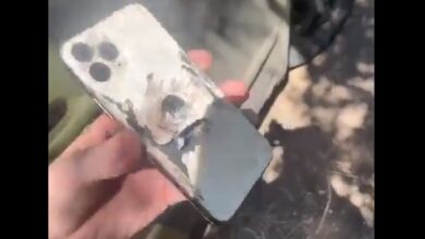 Photo of Telefoni ia shpëton jetën ushtarit ukrainas, e parandalon plumbin