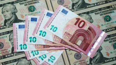 Photo of Bursat: Dollari më i fuqishëm gjatë 20 viteve të fundit