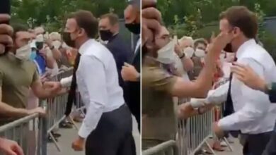 Photo of Një qytetar francez godet me shuplakë presidentin Macron. Momenti bëhet viral (VIDEO)