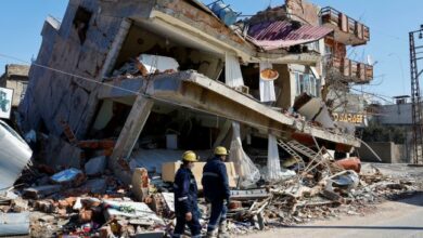 Photo of Tërmeti Turqi-Siri, shkon mbi 17 mijë numri i të vdekurve, Erdogan vijon vizitat në zonat e prekura. Rritet zemërimi i turqve ndaj standardeve të ndërtimit