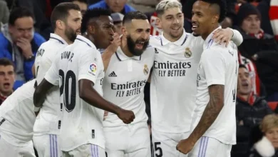 Photo of Festa e çmendur në dhomën e zhveshjes së Realit pas fitores në El Clasico