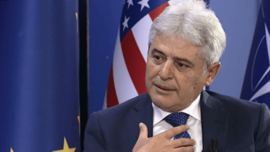 Photo of Ali Ahmeti përshëndet nënshkrimin e memorandumit mes SHBA-ve dhe Iranit