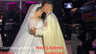Photo of Nëna i shkon djalit në ditën e dasmës, plotë 25 vite pas ndarjes | VIDEO