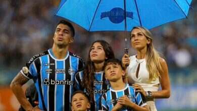 Photo of Suarez mbyll aventurën në Brazil, shënon golin numër 555 në karrierë!