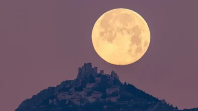Photo of Konsiderohet si ‘hëna ujk’/ Arrin kulmin e ndriçimit hëna e plotë e Janarit