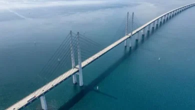 Photo of FOTO: Zbuloni urën më të shtrenjtë në botë që lidh dy shtete në Europë