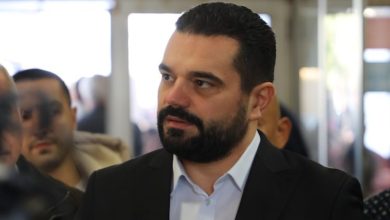 Photo of Krenar Lloga kujton Muharem Nexhipin: Do të duhej të kalonin thuajse dy dekada që të kuptonim se kishim jetuar e qëndruar pranë viganëve politikë të shqiptarëve të Maqedonisë