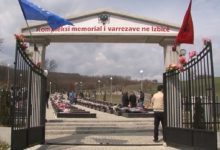 Photo of 25 vjet nga masakra në Izbicë