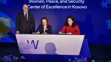 Photo of Osmani falënderon ShBA-të për përzgjedhjen e Presidencës së Kosovës si partner implementues për themelimin e Qendrës Rajonale të Ekselencës për Gratë, Paqen dhe Sigurinë