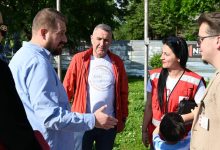 Photo of Tetovë, Funksionarë e kandidatë për deputetë nga BDI morën pjesë në aktivitetin e bamirësisë