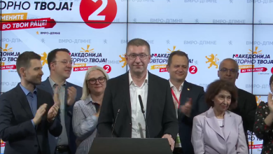 Photo of Mickoski “ndjehet” si mandatar – “hesapet” ia prish rezultati i Frontit Evropian?!