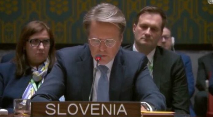 Acarohen raportet Slloveni Serbi  Zbogar i përmendi masakrat serbe dhe Fahrije Hotin  Vuçiq shpërthen me ofendime ndaj sllovenëve  VIDEO 
