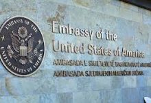 Photo of Ambasada e SHBA-së në Kosovë publikon numrat për raportimin e dhunës në familje