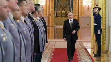 Photo of Sipas instruksioneve të MPJ-së, Ambasadori i RMV-së në Moskë, bojkotoi inaugurimin e Putinit!