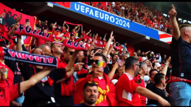 Photo of Emocione të mëdha, FShF publikon pamje të tifozëve duke kënduar “Po ku ka si ti o Shqipëria ime” (VIDEO)