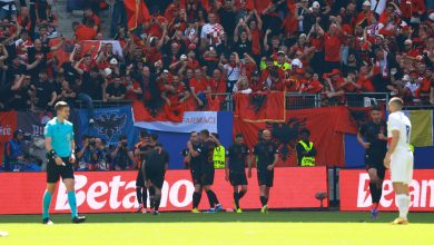 Photo of UEFA gjobit sërish FSHF, shkak incidentet e tifozëve në Kroaci-Shqipëri