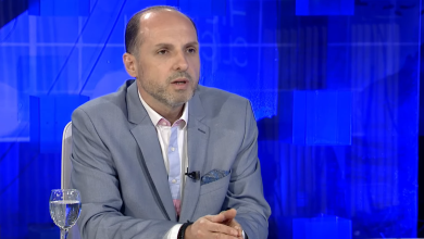 Photo of Ibrahimi: Nëse Ali Ahmeti e ndaloi ndarjen e Maqedonisë, për çfarë e bëri luftën atëherë?