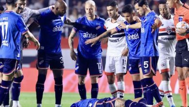 Photo of Futbolli në zi/ Ndërron jetë në spital mbrojtësi 27-vjeçar, 5 ditë më parë u rrëzua në fushë