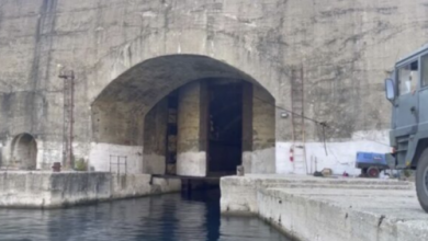 Photo of Misteri i tunelit të Porto Palermos në Shqipëri, çfarë fshihet pas derës së bunkerit që u hap pas 32 vitesh