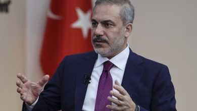 Photo of Fidan: Türkiye po vepron me kujdes për të siguruar që DAESH dhe PKK të mos shfrytëzojnë Sirinë pas regjimit