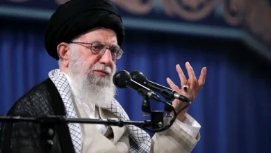 Photo of “Iranianët po negociojnë me ne”, Trump: Khamenei duhet të jetë i shqetësuar tani