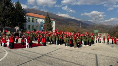 Photo of Shkolla fillore “Asdreni” në Gllogjë me organizim fantastik për shënimin e 28 Nëntorit