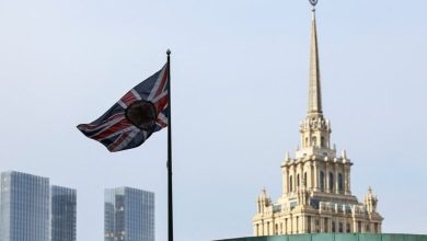 Photo of Rusia dëbon një diplomat britanik