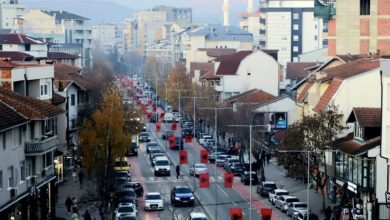 Photo of Mitrovica në prag të 28 Nëntorit zbukurohet me flamuj kombëtar dhe shtetëror