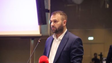 Photo of Durmishi: 2000 mijë denarë rritje të pagës minimale nga marsi i vitit të ardhshëm