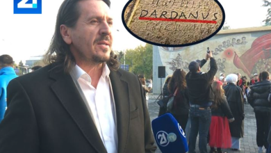 Photo of Artefaktet ilire e pllaka “Dardanus” janë larguar, e aty ndërtohen banesa! Zv/ministri i Kulturës me duar në xhepa: Nuk e di, nuk kam njohuri! Projektin e ka lejuar pushteti i kaluar
