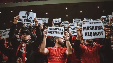 Photo of Tifozat Kuq e Zi shpalosën dje shumë mesazhe kundër organizimit të Evropianit U-21 me Serbinë