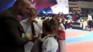 Photo of Federata e Taekwondos së Kosovës reagon për herë të parë pas incidentit të trajnerit Valmir Fetiu me vajzën e tij