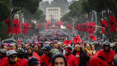 Photo of Festimet e 112-vjetorit të pavarësisë, Tirana pret mbi 10 mijë pjesëmarrës në “Paradën e shqiptarëve”