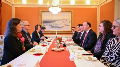 Photo of Pas takimit me mbretin suedez, Gashi takon edhe Kristian Danielson, sekretar shtetëror në MPJ suedeze