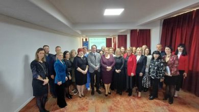 Photo of Janevska: Me ndihmën evropiane avancojmë arsimimin e infermierëve dhe akushereve investojmë për t’i mbajtur në shtëpi