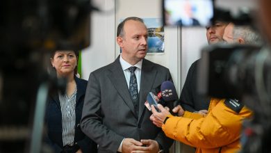 Photo of Gashi: Interpelanca është e drejtë demokratike, të mos luhet me sigurinë në shtet